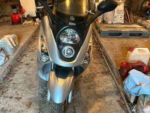 SCOOTER SYM 125