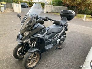 KYMCO CV3 550 CC