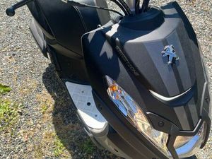 SCOOTER PEUGEOT STREET ZONE