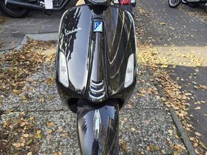 VESPA PRIMAVERA 50 GELEGENHEIT MIT BEULE