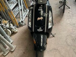 SYM TONIK VOOR ONDERDELEN — SCOOTERS | SYM — MARKTPLAATS