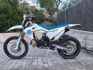 HUSQVARNA - TE300
