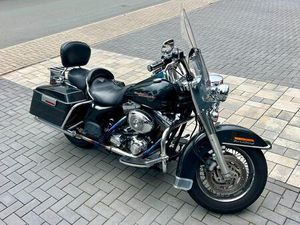 HARLEY DAVIDSON ROAD KING