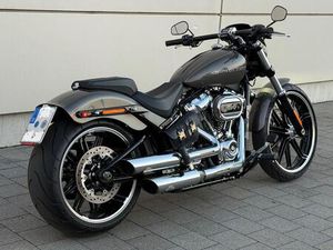 HARLEY-DAVIDSON BREAKOUT 114