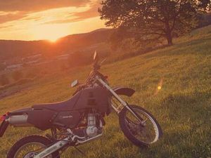 HUSQVARANA TE 610 (MOTOR KOMPLETT REVIDIERT UND TÜV NEUE-A2/OFFEN