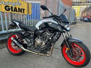 YAMAHA MT-07 700 700 CC
