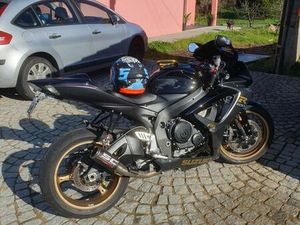 SUZUKI GSX-R 750 VISEU