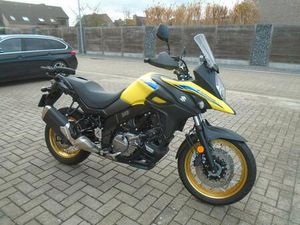 ② SUZUKI V-STROM 650 XT, 2023, 4800KM! NIEUWSTAAT! 6999€