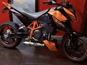 KTM DUKE 690 SUPERMOTO CAMPANHÃ