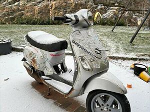 VESPA LX 50