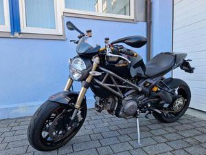 DUCATI MONSTER 1100 EVO