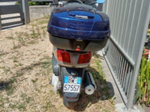 YAMAHA VERSITY 300