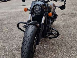 INDIAN SCOUT BOBBER NERO
