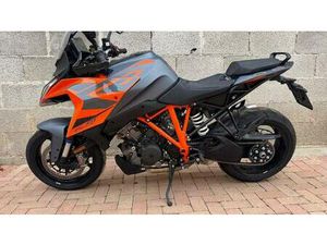 VENDO KTM 1290 SUPER DUKE GT (2022 - 25) USATA A ROMA (CODICE 9907356) - MOTO.IT