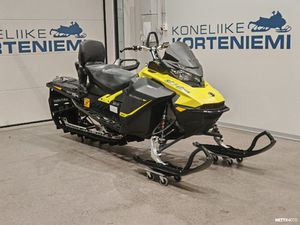 SKI-DOO SUMMIT SP 850 154