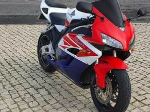 HONDA CBR 1000RR TRICOLOR ALFEIZERÃO