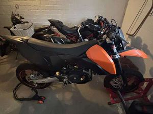 KTM 690 SMC