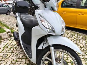 HONDA VISION 110 – 2019, PREÇO: 1.550€ PÓVOA DE SANTA IRIA E FORTE DA CASA
