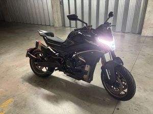 CF MOTO 800NK COMO NOVA - SALDOS SÃO MIGUEL E SÃO JOÃO