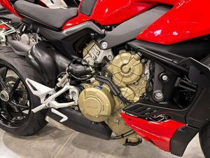 USED 2022 DUCATI SFV4