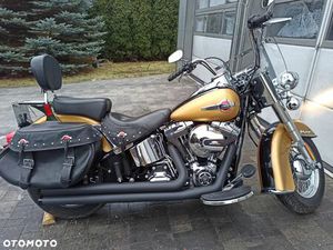 HARLEY-DAVIDSON SOFTAIL HERITAGE CLASSIC