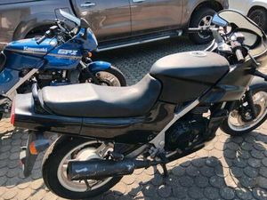 KAWASAKI GPZ 500 S + ERSATZTEILE