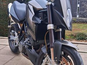 KTM 990 SUPER DUKE 2006 AVEC 24'300 KM, EN SUPER ÉTAT !