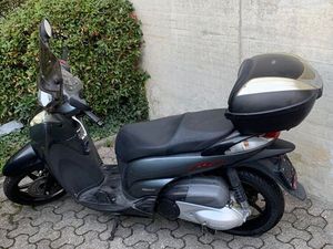 HONDA SH300 AVEC ABS