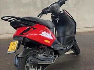NETTE PIAGGO ZIP — SCOOTERS | PIAGGIO — MARKTPLAATS