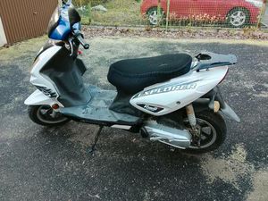 ICH VERKAUFE ODER TAUSCHE MEIN EXPLORER RACE GT 50 CCM AN