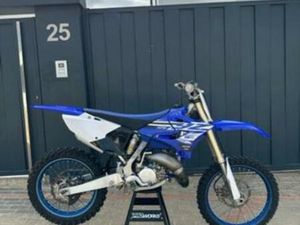 YAMAHA - YZ 125 2T