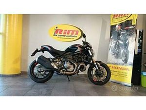 DUCATI MONSTER 821 STEALTH