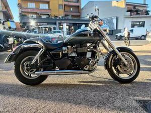 TRIUMPH SPEEDMASTER - 2008