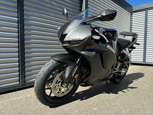 HONDA CBR600RR / VERFÜGBAR !! / START 2026 !!