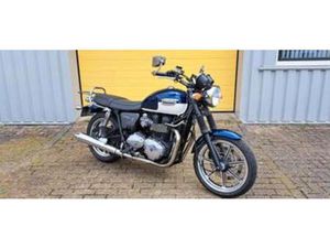 TRIUMPH BONNEVILLE (BJ 2010) — MOTOREN | TRIUMPH — MARKTPLAATS