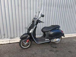 VESPA GTS 300 I.E. (2013) PLEXI, NOSIČ