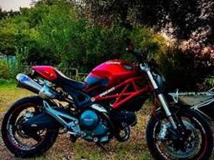 DUCATI MONSTER 696 PLUS DEPOTENZIATA A LIBRETTO A2
