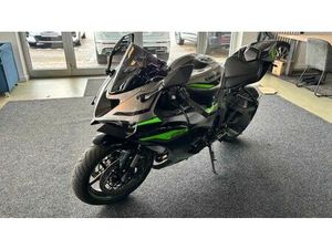 KAWASAKI NINJA ZX-6R 636 SC-PROJEKT, HÖCKER, AUS 1.HAND