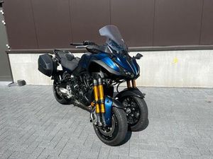 ② YAMAHA NIKEN GT