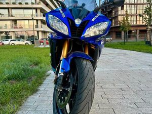 ② YAMAHA R6 - 2007 - 17 500 KM