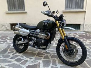 TRIUMPH SCRAMBLER 1200 XE VERDE