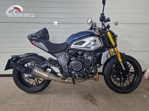 CFMOTO 700CL-X HERITAGE