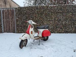 VESPA P80X MOTORSCOOTER — SCOOTERS | VESPA — MARKTPLAATS