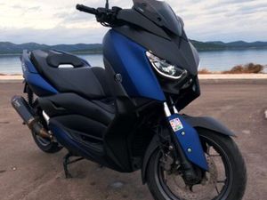 YAMAHA XMAX 300, 2018 GOD.
