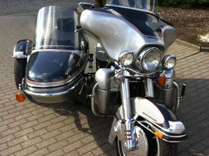 HARLEY-DAVIDSON ULTRA CLASSIC ELECTRA-GLIDE, FLHTCU
