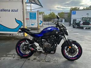 YAMAHA MT-07