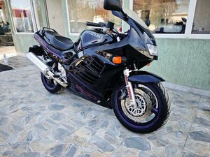 SUZUKI RF900R МОТОЦИКЛЕТ ГР. БОТЕВГРАД