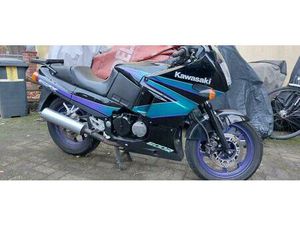 GPX 600R "DAS SPORTLICHE MOTORRAD FÜR EINSTEIGER"