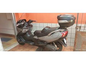 SUZUKI BURGMAN 650 - 2016