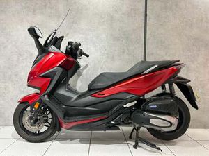 USED HONDA FORZA 125 FOR SALE IN HULL